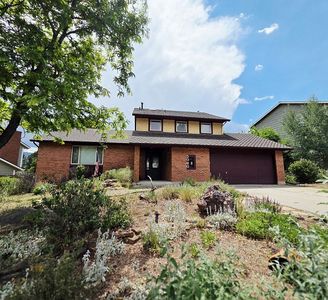 5060 Champagne Dr