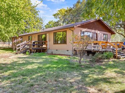 5442 Hugo Rd