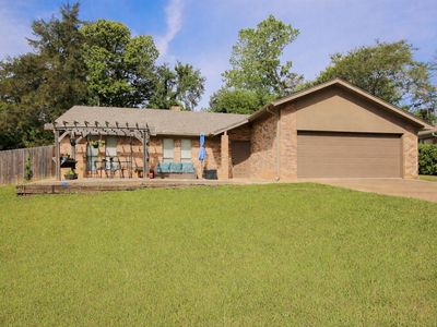 3311 Lockhaven Dr
