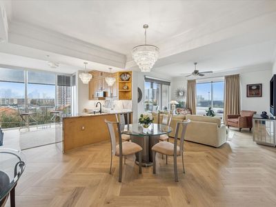 3333 Allen Pkwy Unit 00