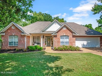 104 Middle Field Dr