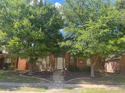 5904 Pinyon Dr