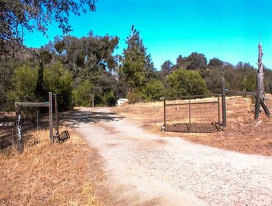Property at 37033 Dunlap Rd, Squaw Valley, CA