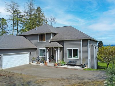 8101 NE Hunt Club Lane