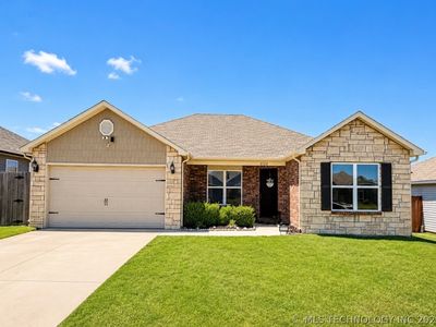 3720 S 150th East Ave