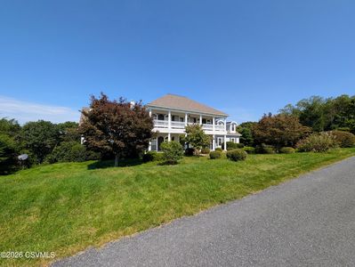218 Gregory Dr