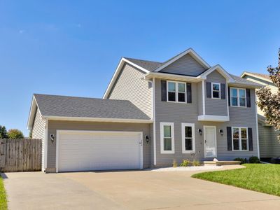 2004 Country Cove Ln