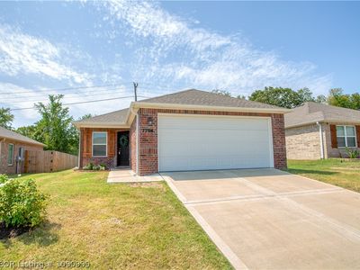 7704 Melody Ln