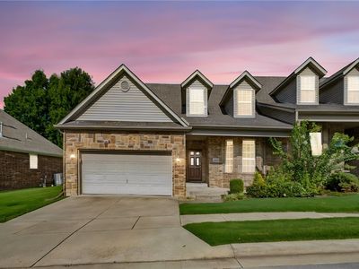 4177 N Meadow View Dr