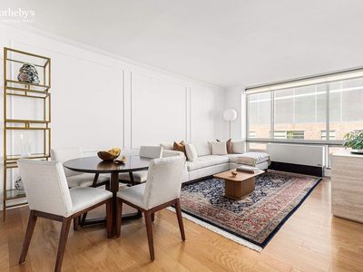 401 E 60th St APT 4I