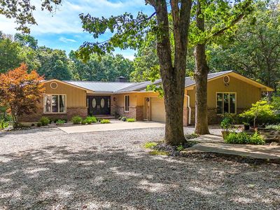 Property at 10900 W Alexander Dr, Rocheport, MO