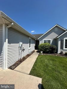 3822 Farmstead Dr