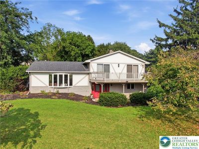 4673 Steven Ln