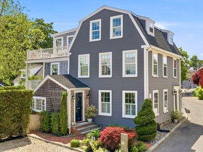 33 Franklin St