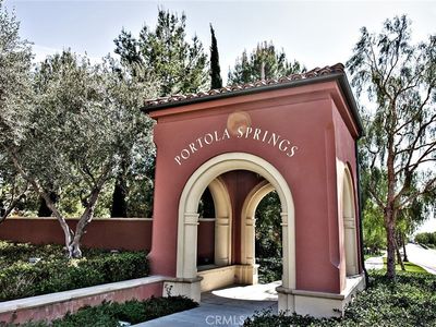 104 Borrego Dr