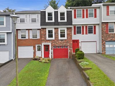 Property at 151 Ligonier Ln, New Kensington, PA
