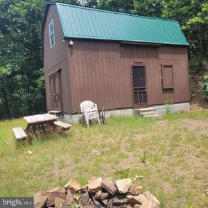 Property at 312 Outlook Ln, Great Cacapon, WV