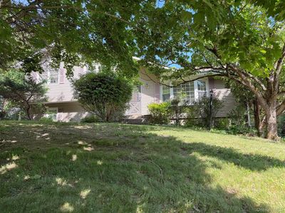 4 Lorelei Drive