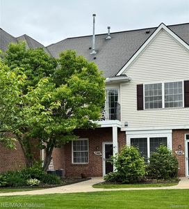 3380 Kneeland Cir