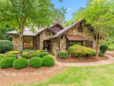 201 Ironwood Ct