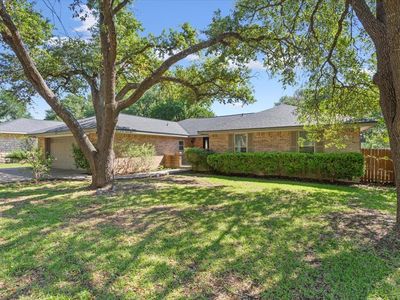 1203 Saint Williams Ave