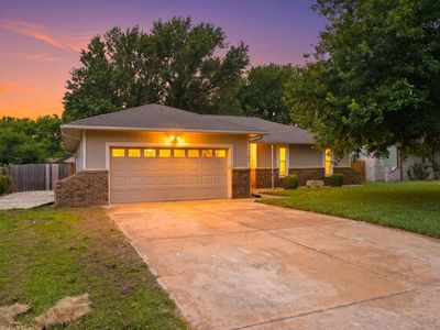 709 N Erin Ln