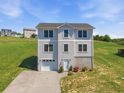Property at 186 Redwood Dr, Pembroke, VA