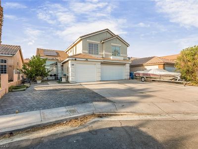 5024 Silhouette Ave