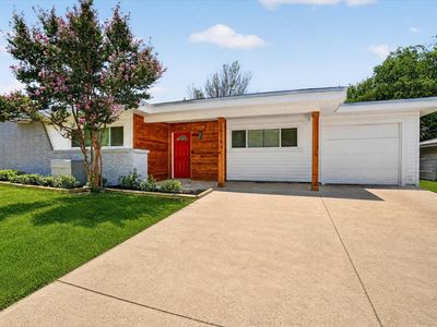 1114 Sproles Dr