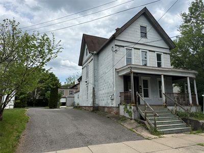 152 Murray St