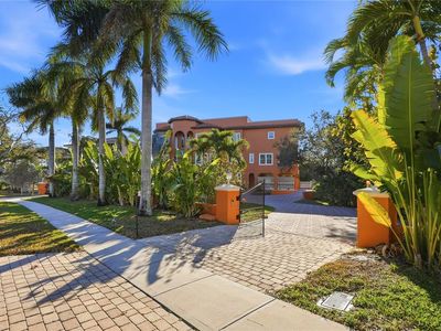 9017 Baywood Park Dr