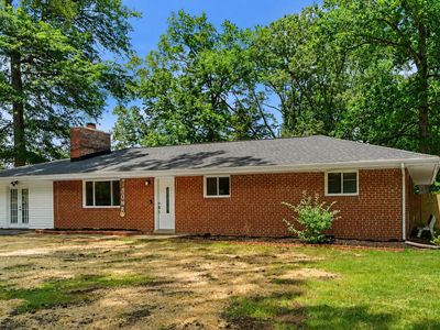 Property at 18301 Cabin Rd, Triangle, VA