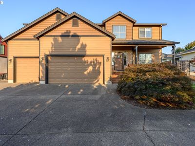 398 SW Mount Mazama St