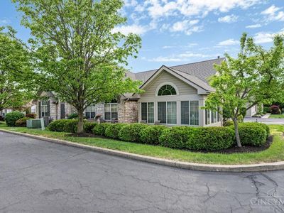 1434 Cotswold Ln