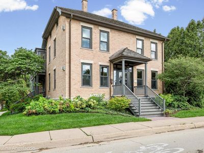 203 Dundee Ave