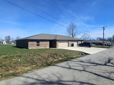 625-723 Hawthorn Street