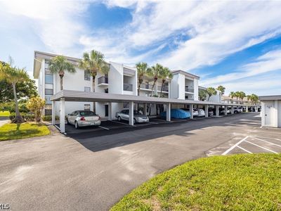 5905 Trailwinds Dr APT 812