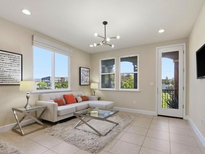 272 Currlin Cir