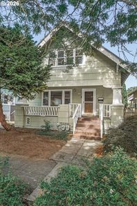 1911 SE 42nd Ave