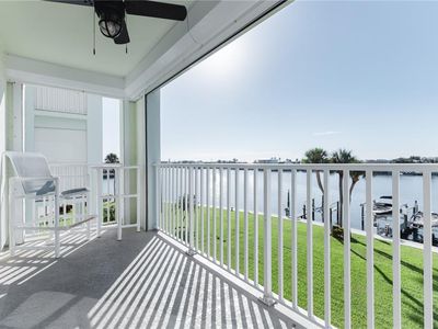 400 64TH AVENUE #305