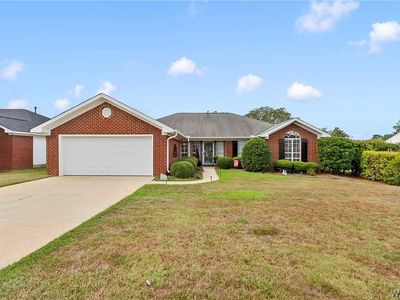 2211 Inverness Pkwy
