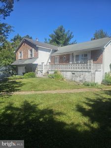 325 7th Ave