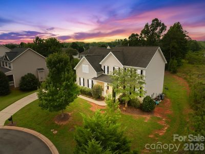 1004 Hawker Rd