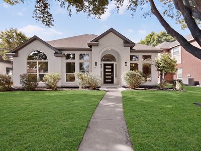 1202 Grimsworth Ln