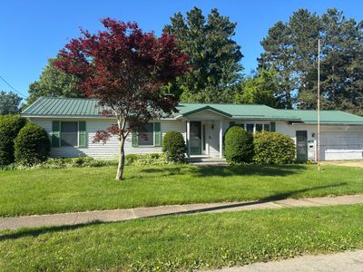 Property at 347 Riley Dr, Girard, PA
