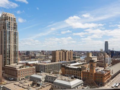 121 Washington Ave S APT 1816