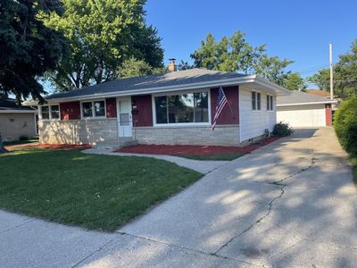 3754 S 77th STREET