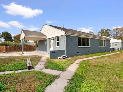 3023-3055 N Porter Ave