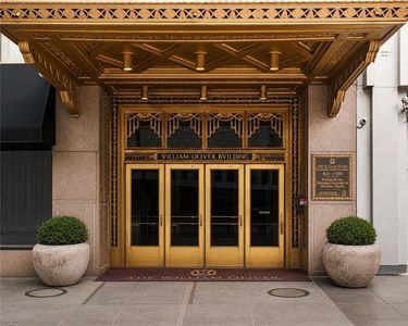 32 Peachtree St NW APT 1306