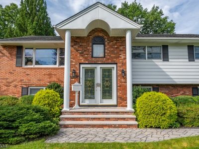 14 Jaclyn Dr